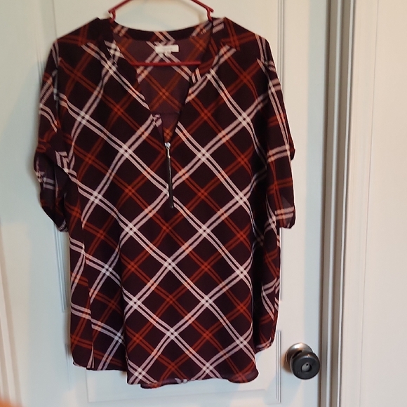 Plaid V-Neck Women's Top - Picture 1 of 1